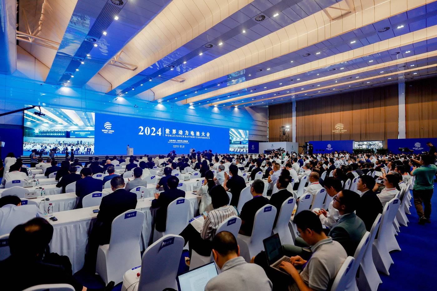 （开幕大会现场，图源：宜宾市委宣传部供图）